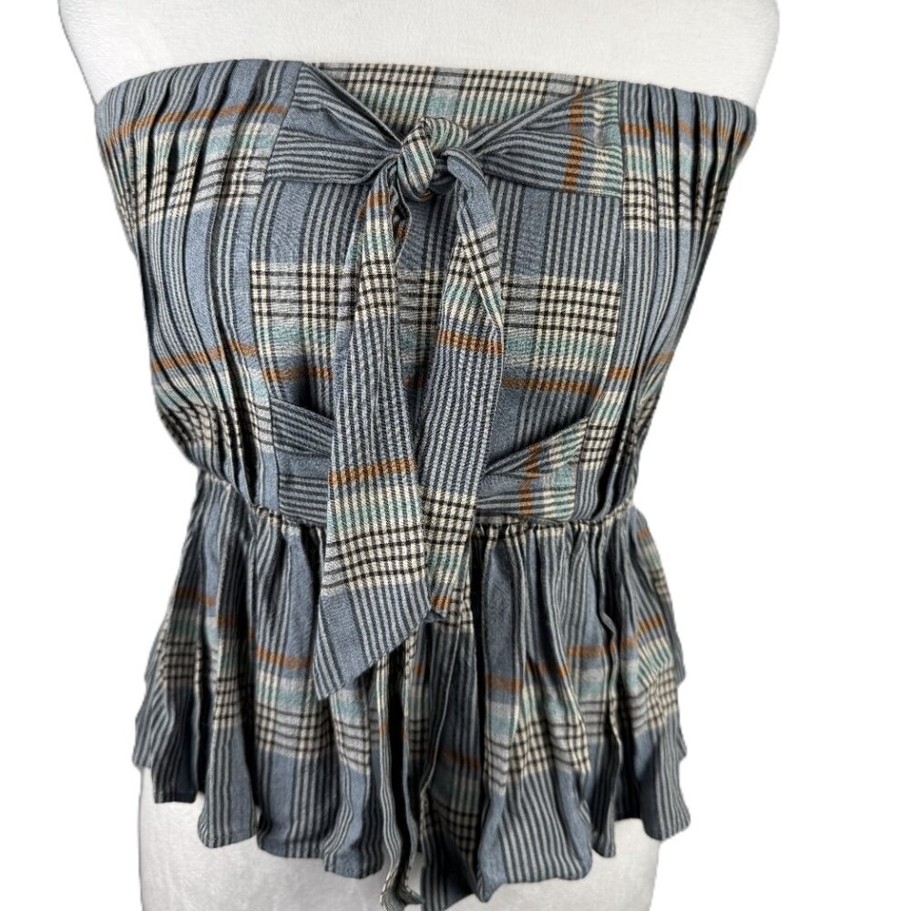 Blue and Gray plaid tie-front strapless peplum top.